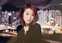 连诗雅